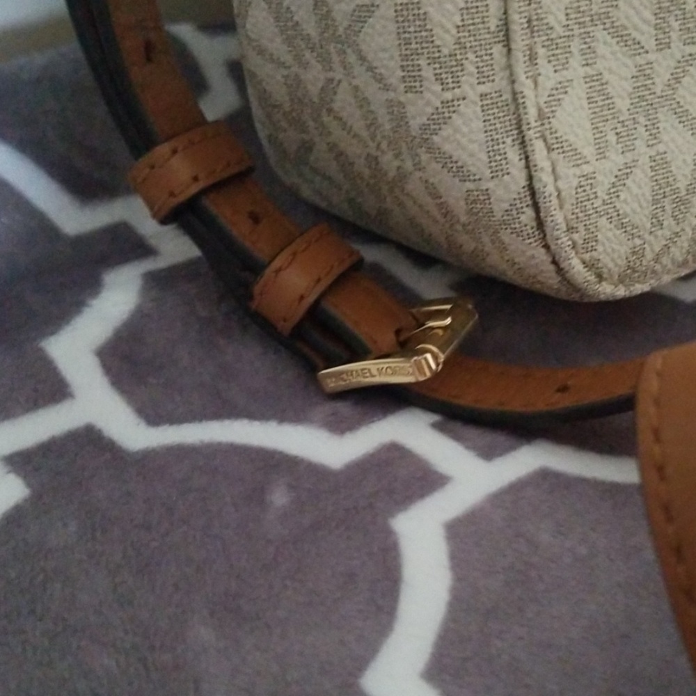 SOLD - Picture 3 of 8